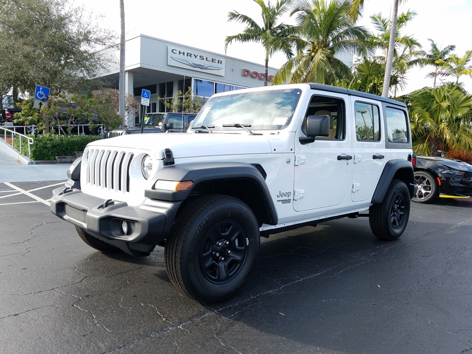 New 2019 JEEP Wrangler Sport Sport Utility in Plantation #29190 ...