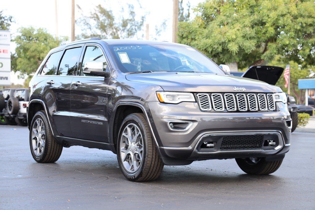 New 2020 JEEP Grand Cherokee Overland Sport Utility in ...