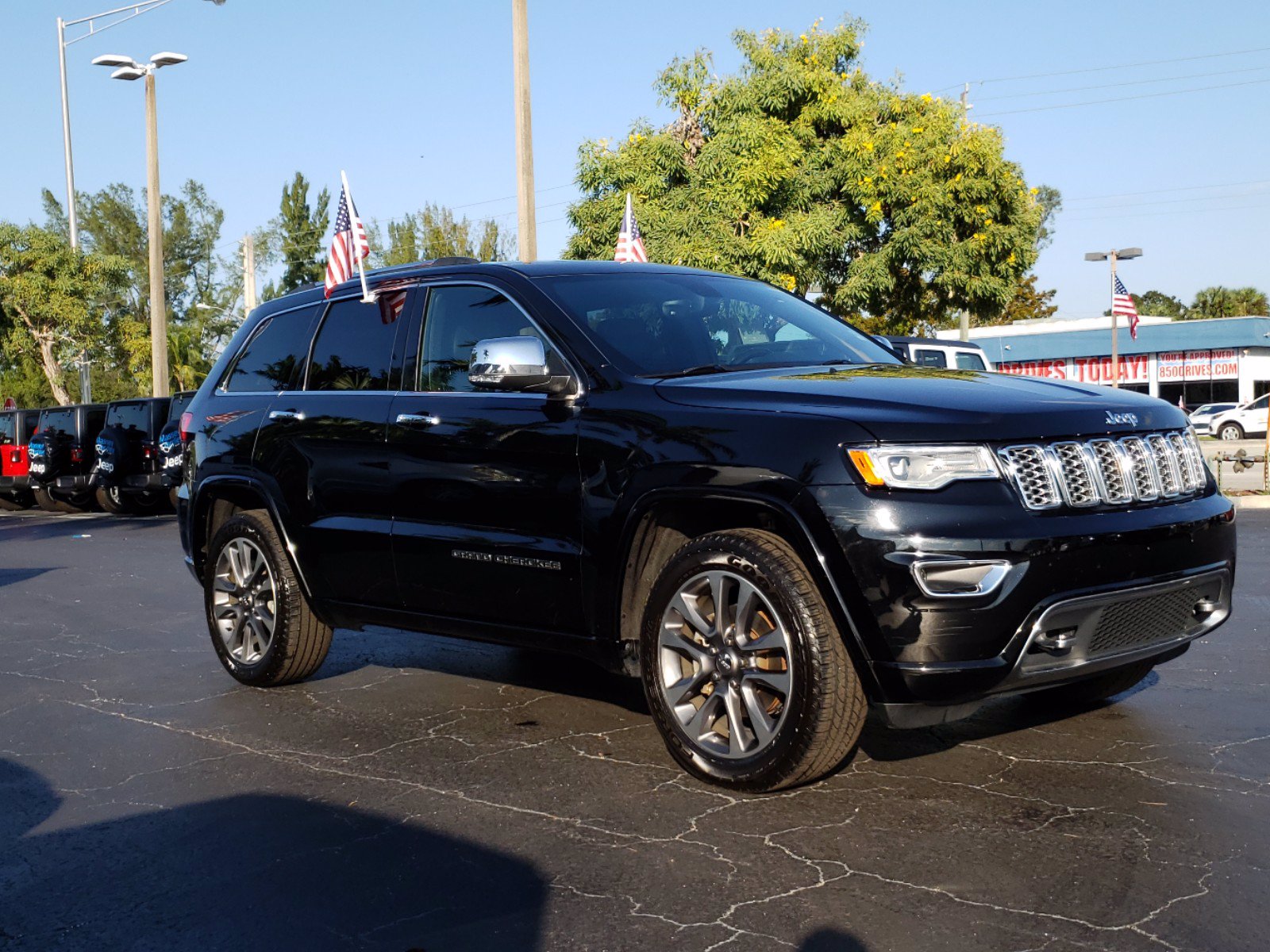Pre Owned 2017 Jeep Grand Cherokee Overland Sport Utility In Plantation