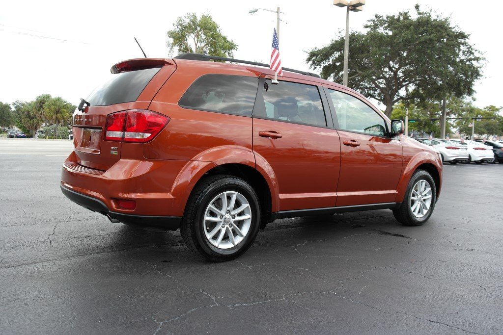 Pre-Owned 2014 Dodge Journey SXT Sport Utility in ...