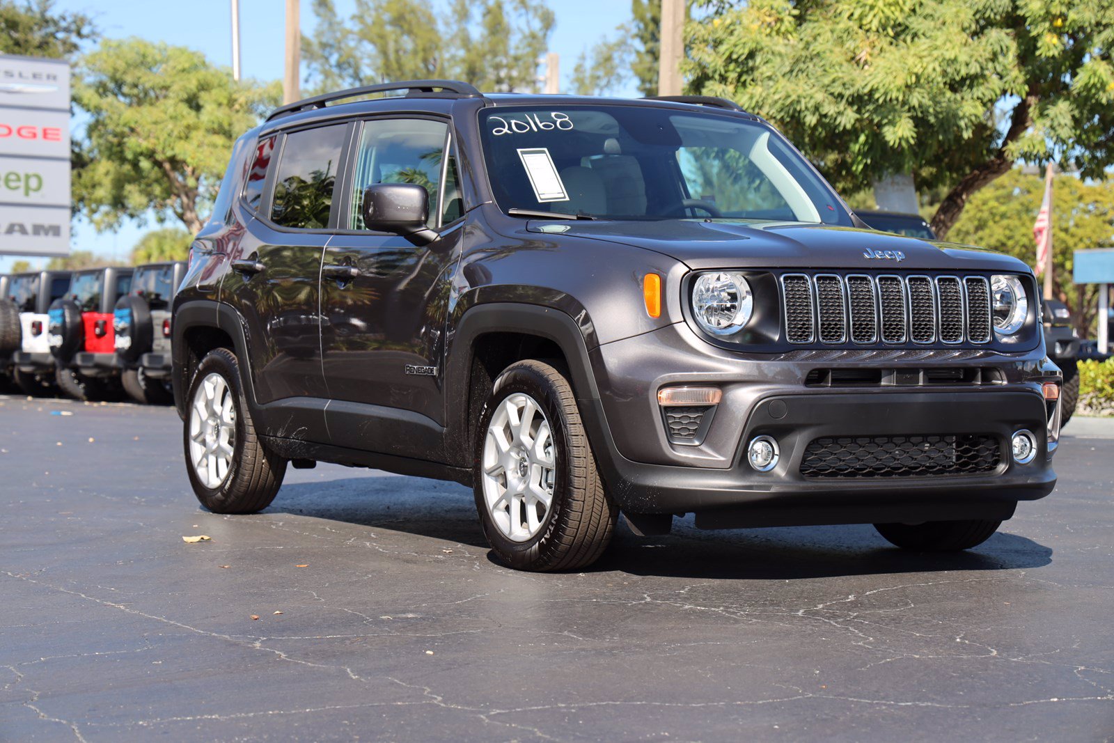 New 2020 JEEP Renegade Latitude Sport Utility in Plantation #20168 ...